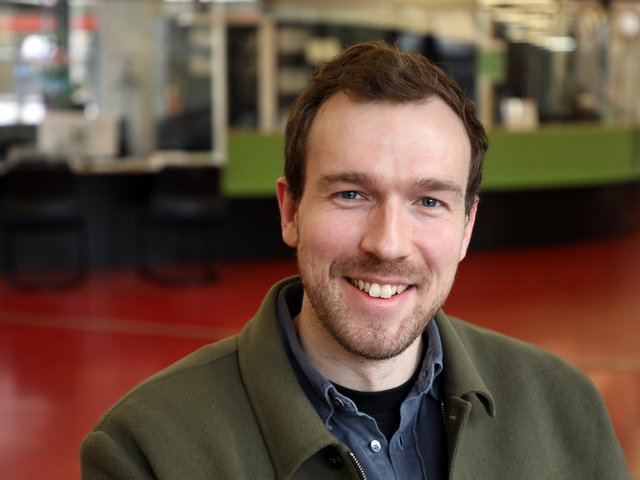 Politikdidaktiker Prof. Dr. Sören Torrau: Seit März 2025 forscht und lehrt er an der Pädagogischen Hochschule Karlsruhe. Foto: PHKA